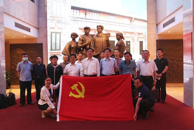 幽灵勇士中文无敌版